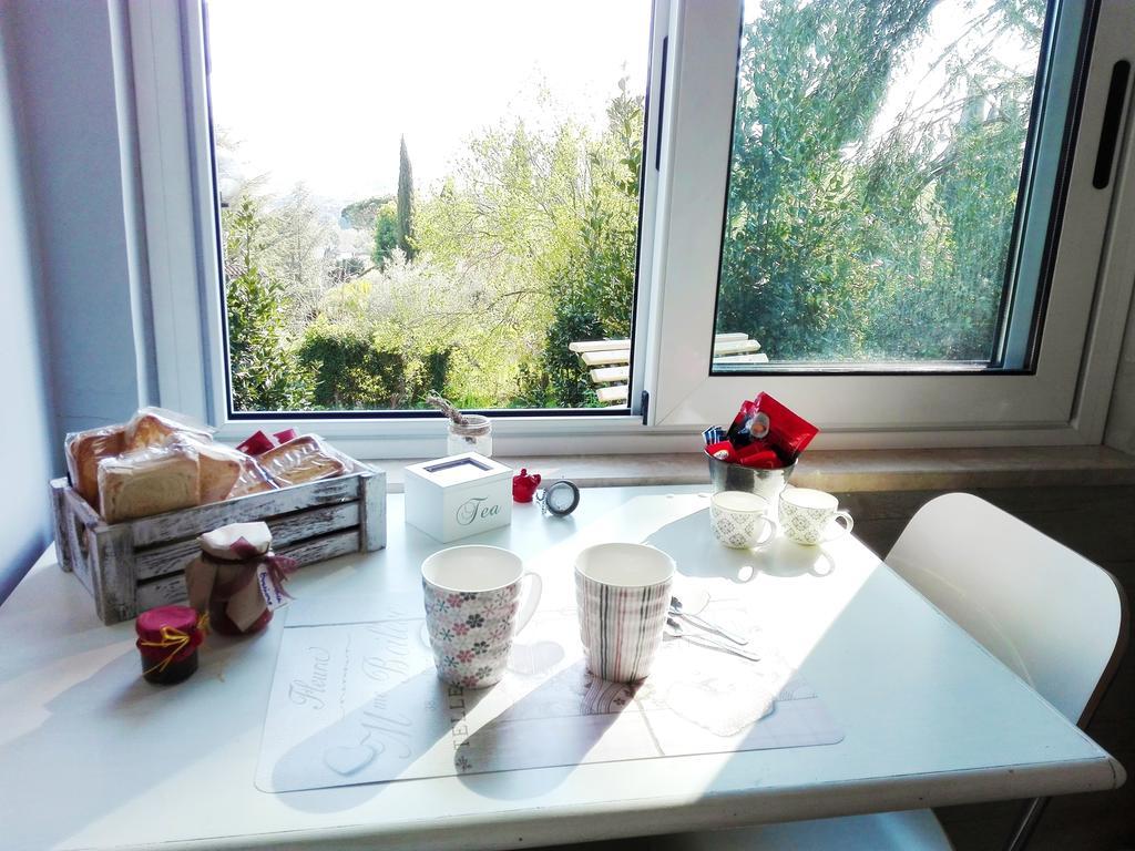 Bed And Breakfast Romantica Evasione Sutri Zewnętrze zdjęcie
