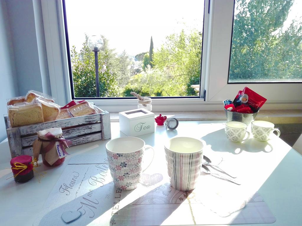 Bed And Breakfast Romantica Evasione Sutri Zewnętrze zdjęcie