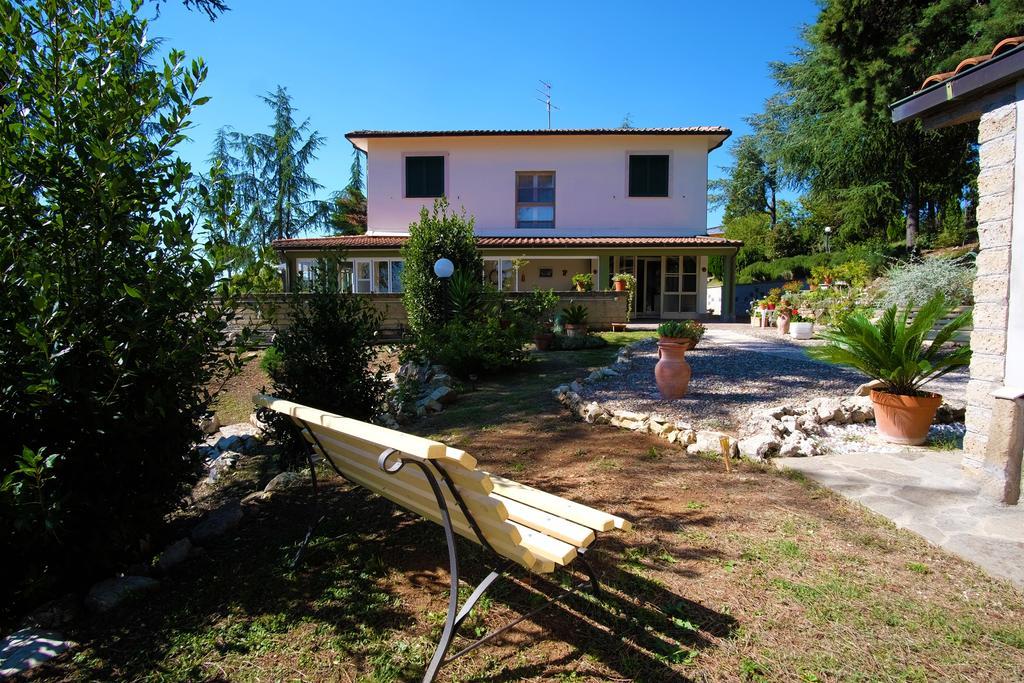 Bed And Breakfast Romantica Evasione Sutri Zewnętrze zdjęcie