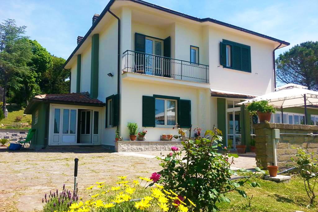 Bed And Breakfast Romantica Evasione Sutri Zewnętrze zdjęcie